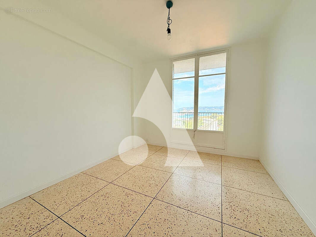 Appartement à MARSEILLE-15E
