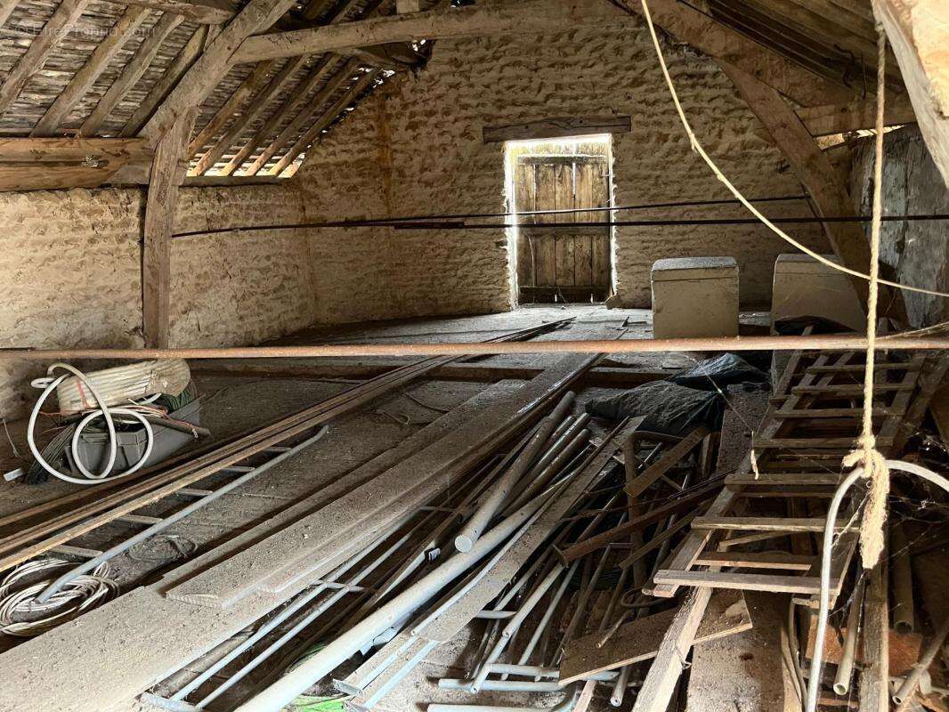 Maison à BEAUMONT-SUR-SARTHE