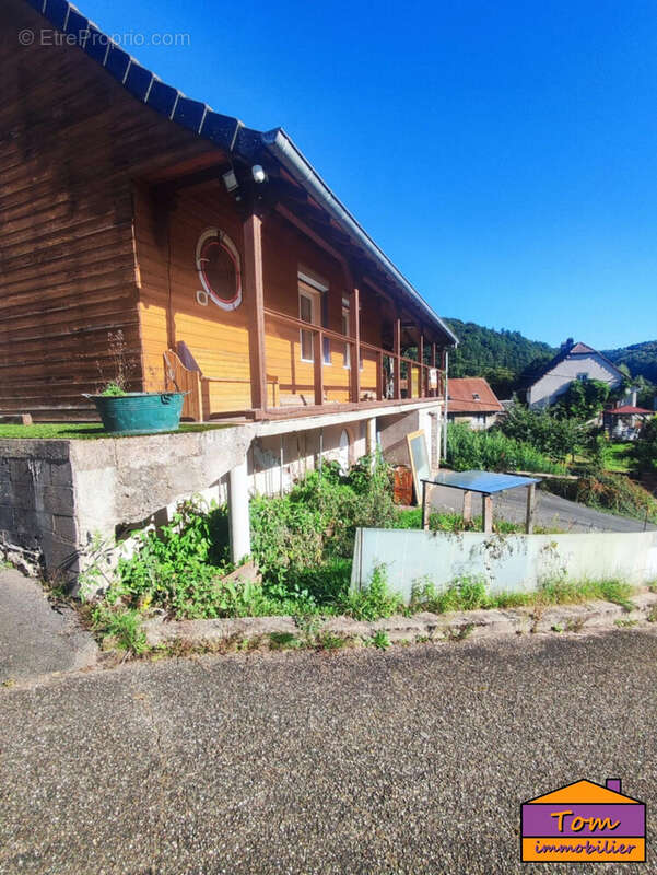 Maison à REYERSVILLER