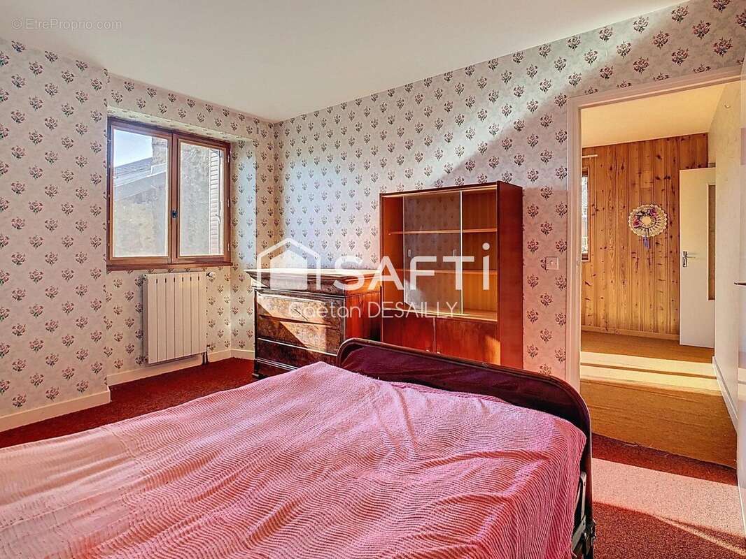 Photo 6 - Maison à LES CHAPELLES