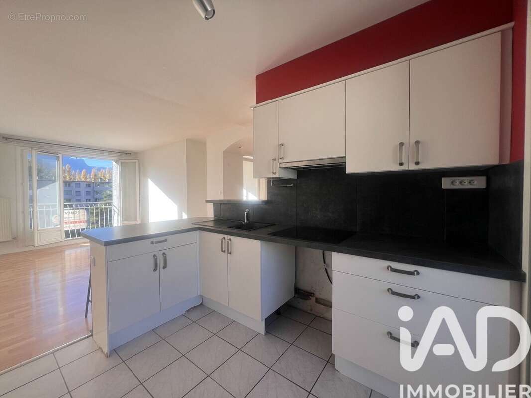 Photo 5 - Appartement à SAINT-MARTIN-D'HERES