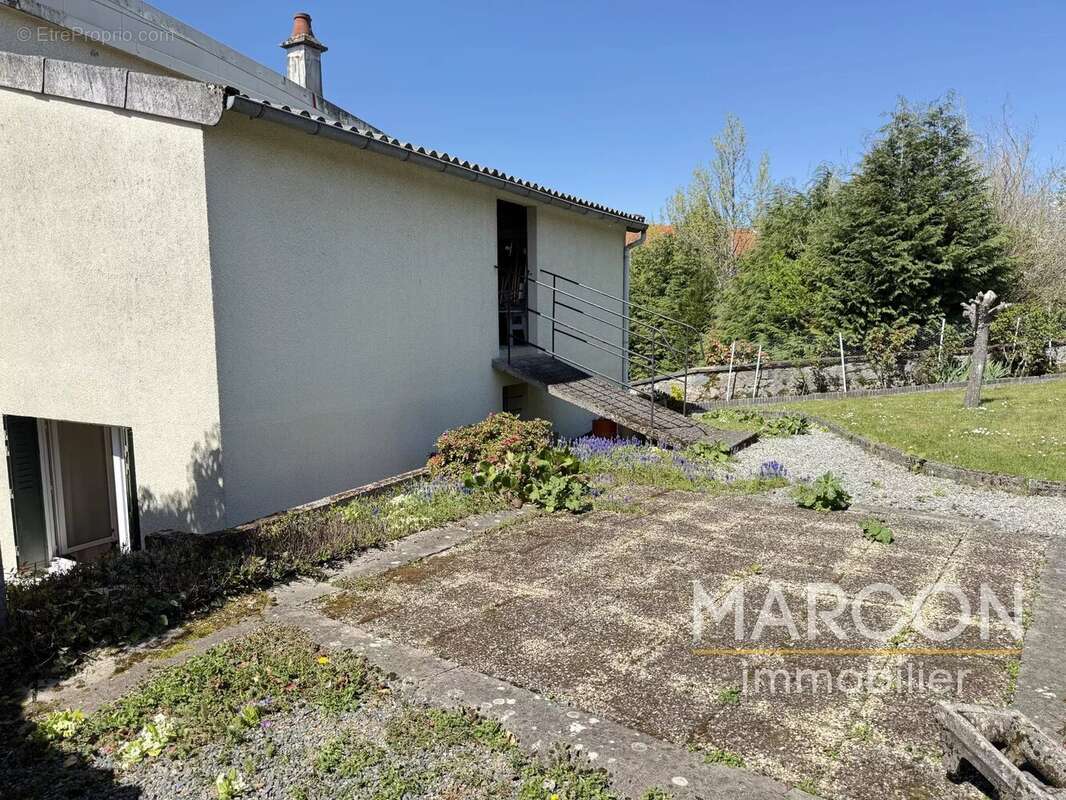 Maison à GUERET