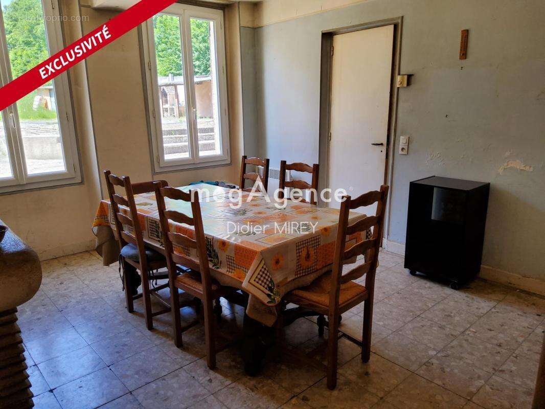 Propriété 10 pièces avec dépendances, grand terrain - photo 3