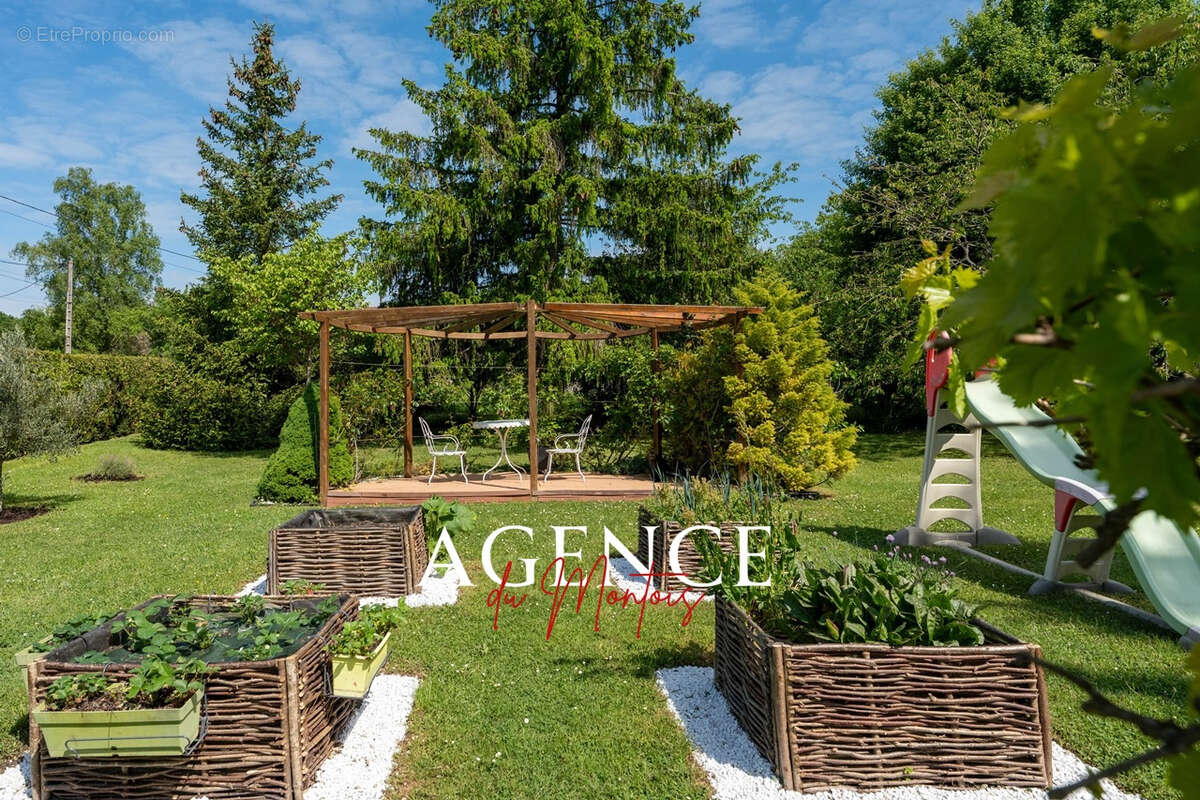 Maison à DONNEMARIE-DONTILLY