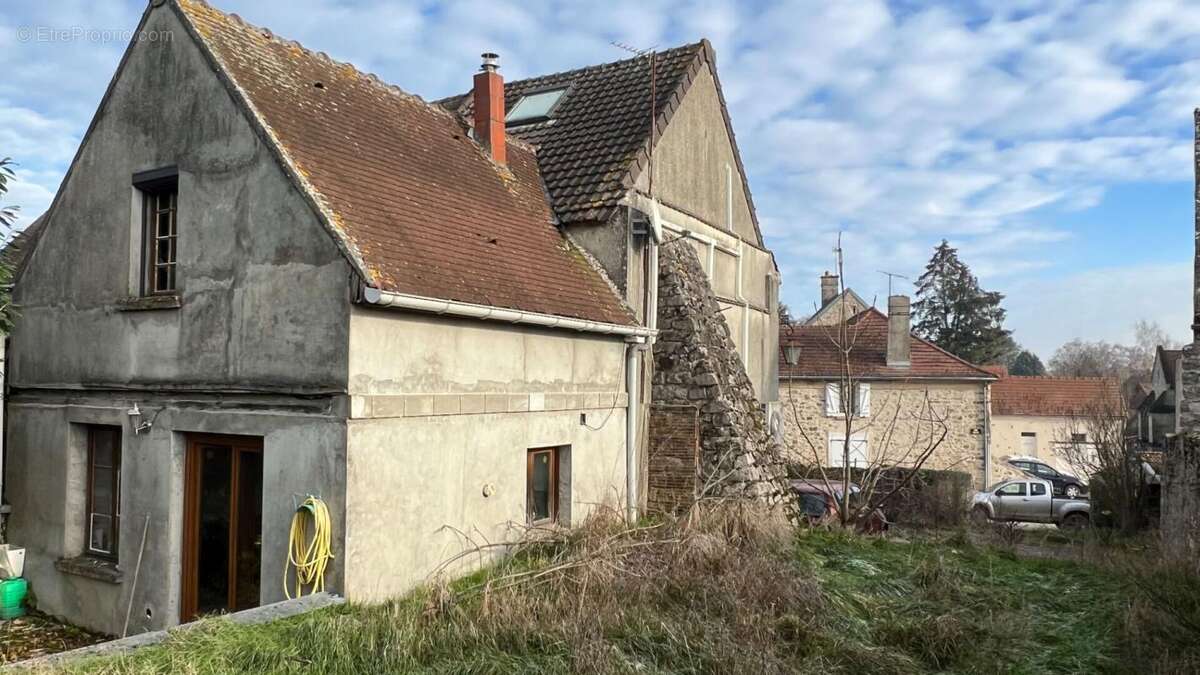 Maison à BILLY-SUR-OURCQ