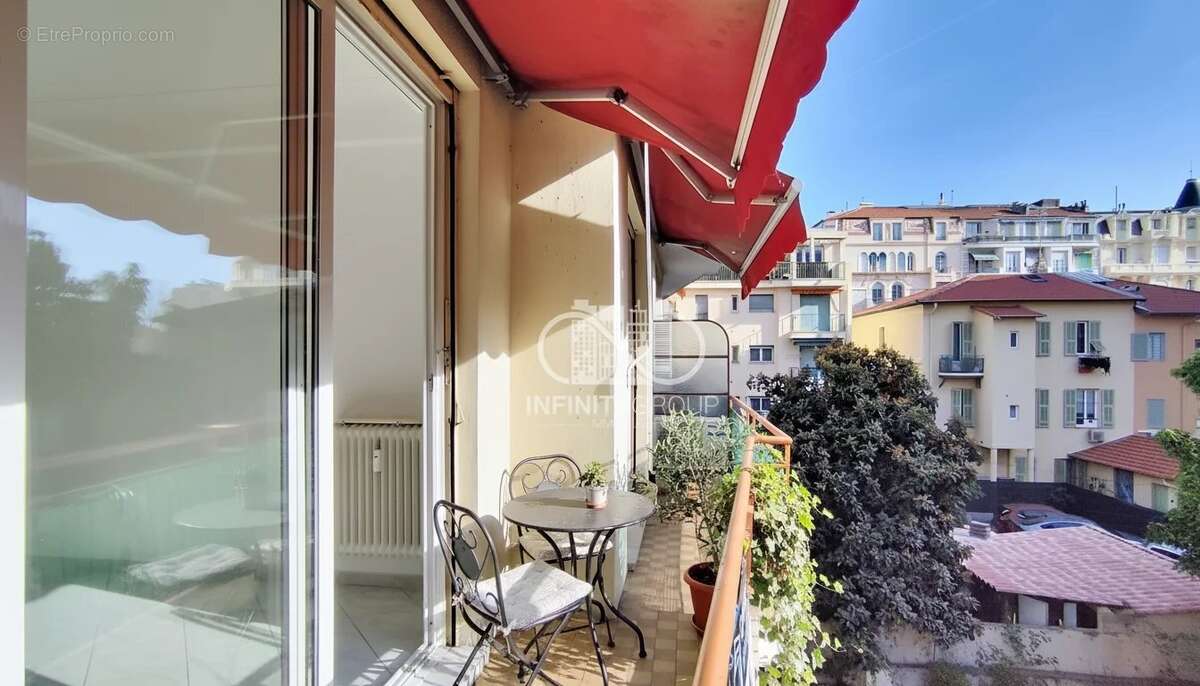 Appartement à NICE