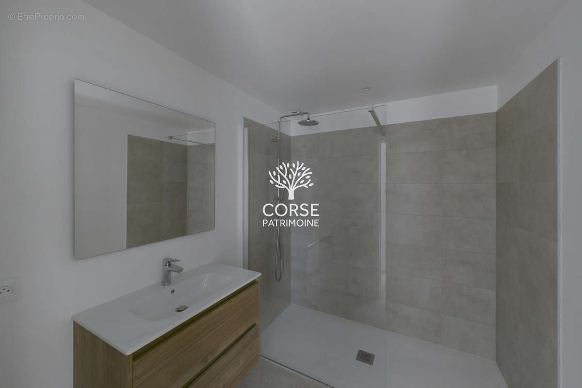 Appartement à PORTO-VECCHIO