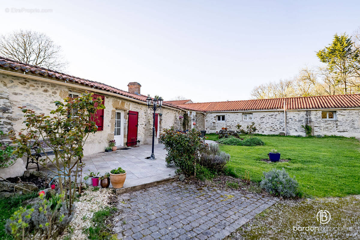 Maison à LA GARNACHE