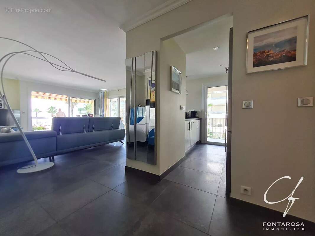 Appartement à FREJUS