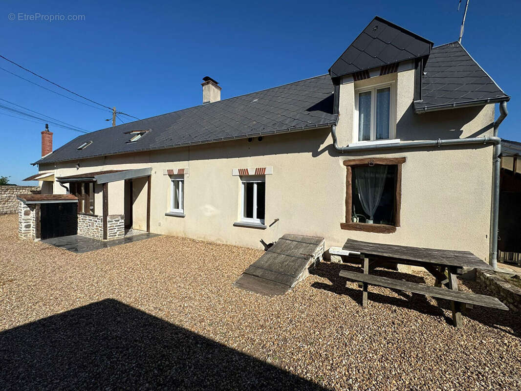 Maison à NEUVILLE-AUX-BOIS