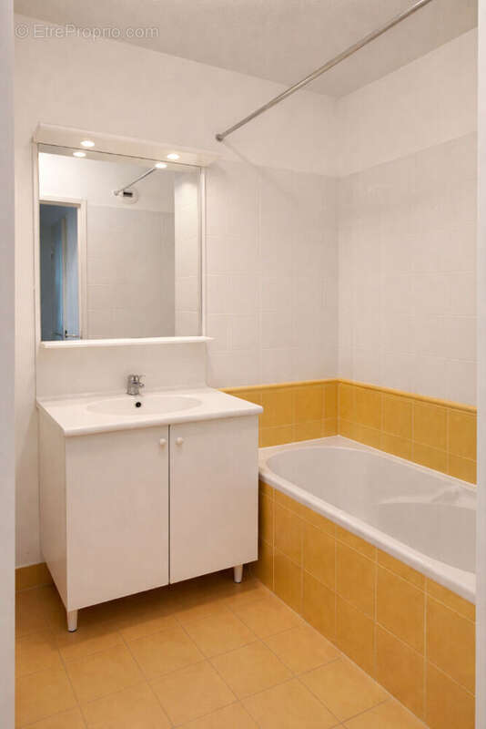 Appartement à VALBONNE