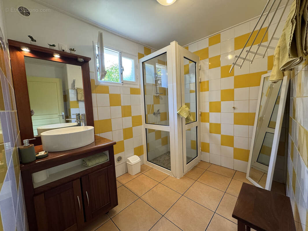 Maison à SAINT-PHILIPPE