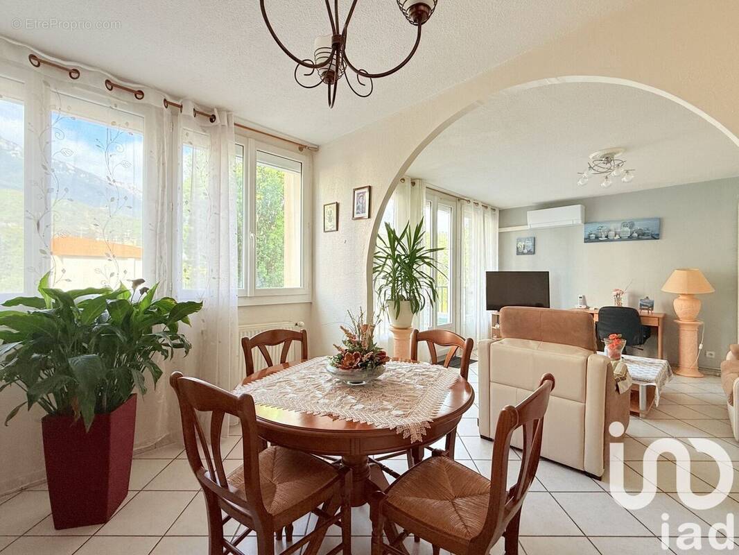 Photo 1 - Appartement à ECHIROLLES