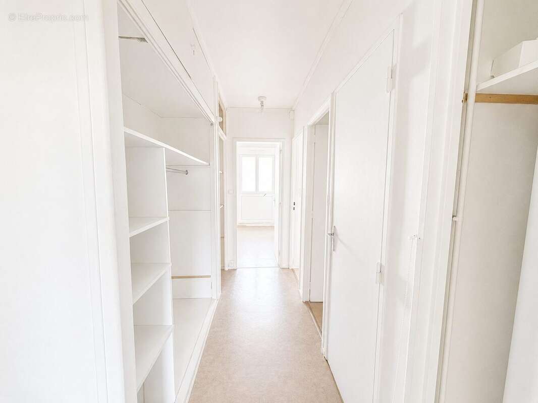 Appartement à VAULX-EN-VELIN