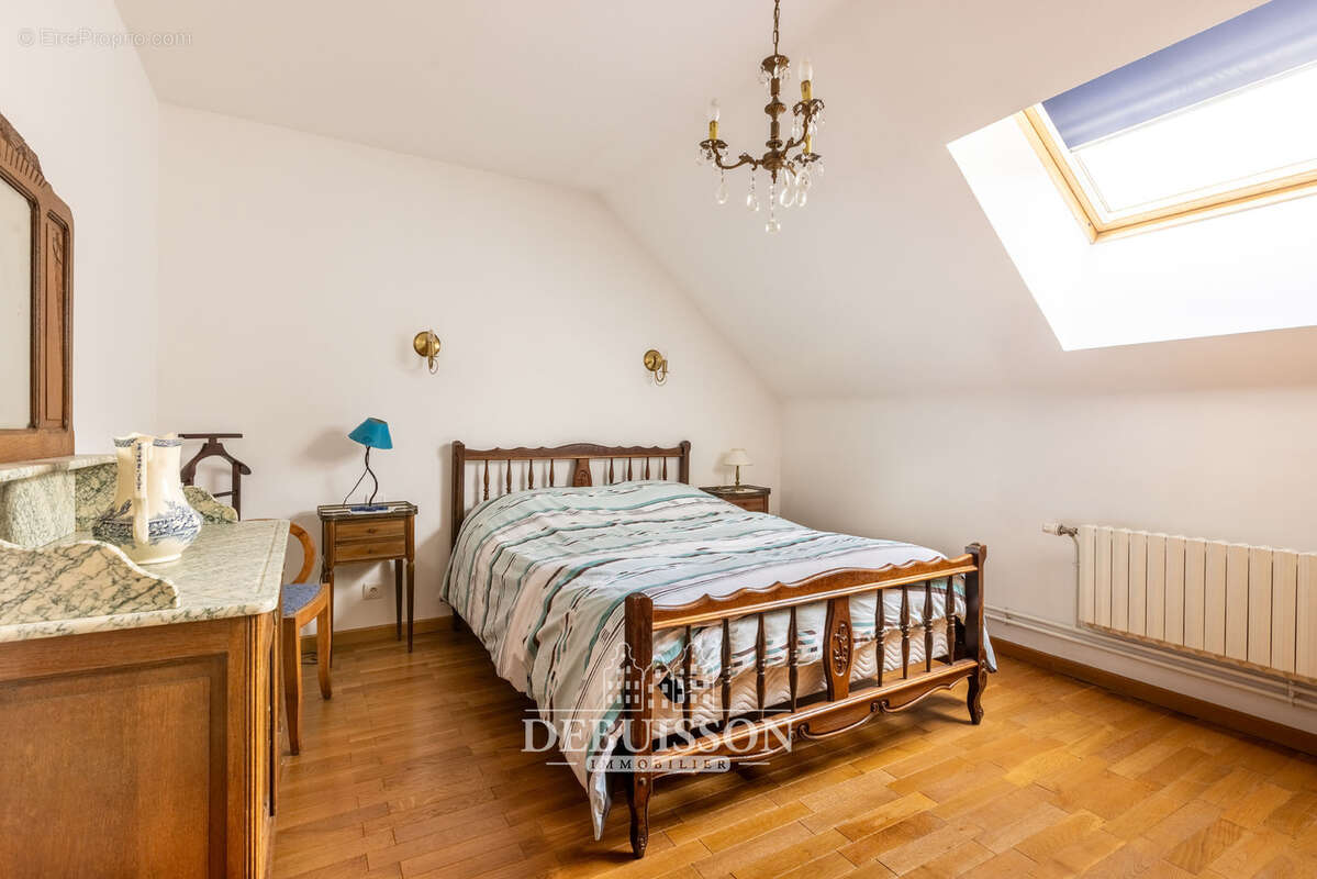 Maison à ANZIN-SAINT-AUBIN