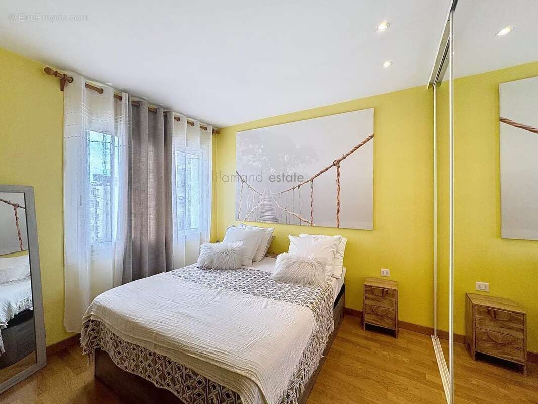 Appartement à LE CANNET