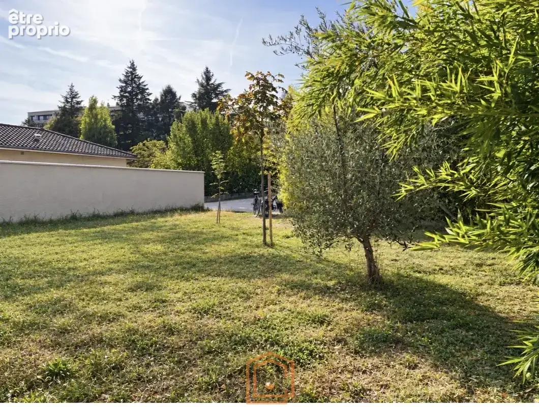 Maison 120 m2 centre Saint-Genis-Laval - photo 14