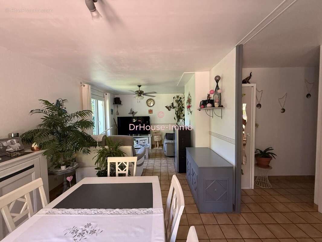 Maison 89 m² à Laguenne  - photo 9