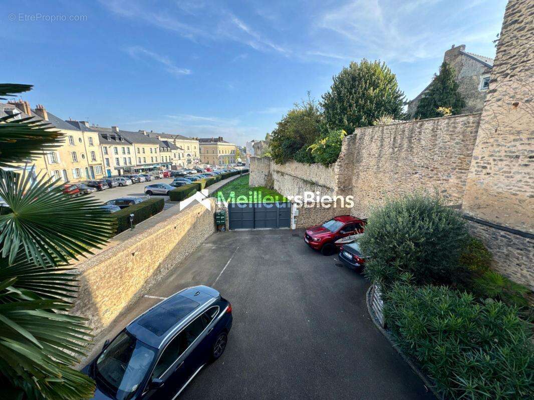 Appartement à LAVAL