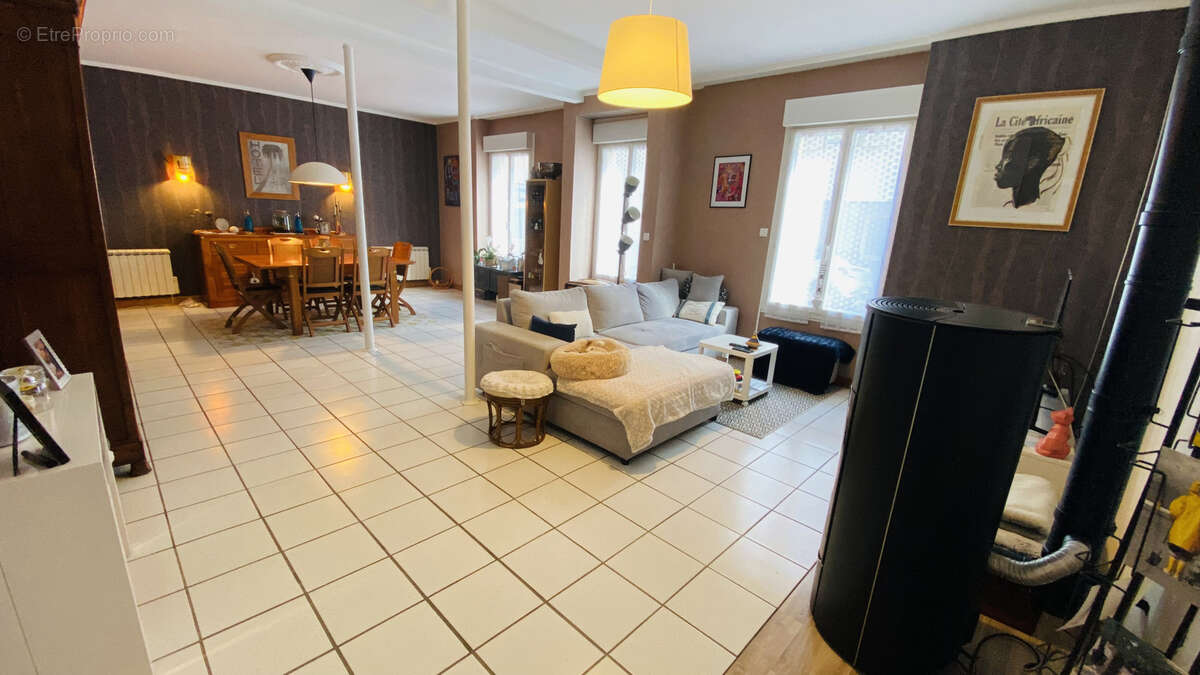 Maison à CHATEAUDUN