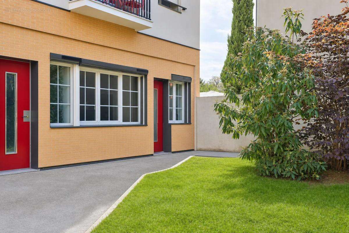 Appartement à NANTERRE