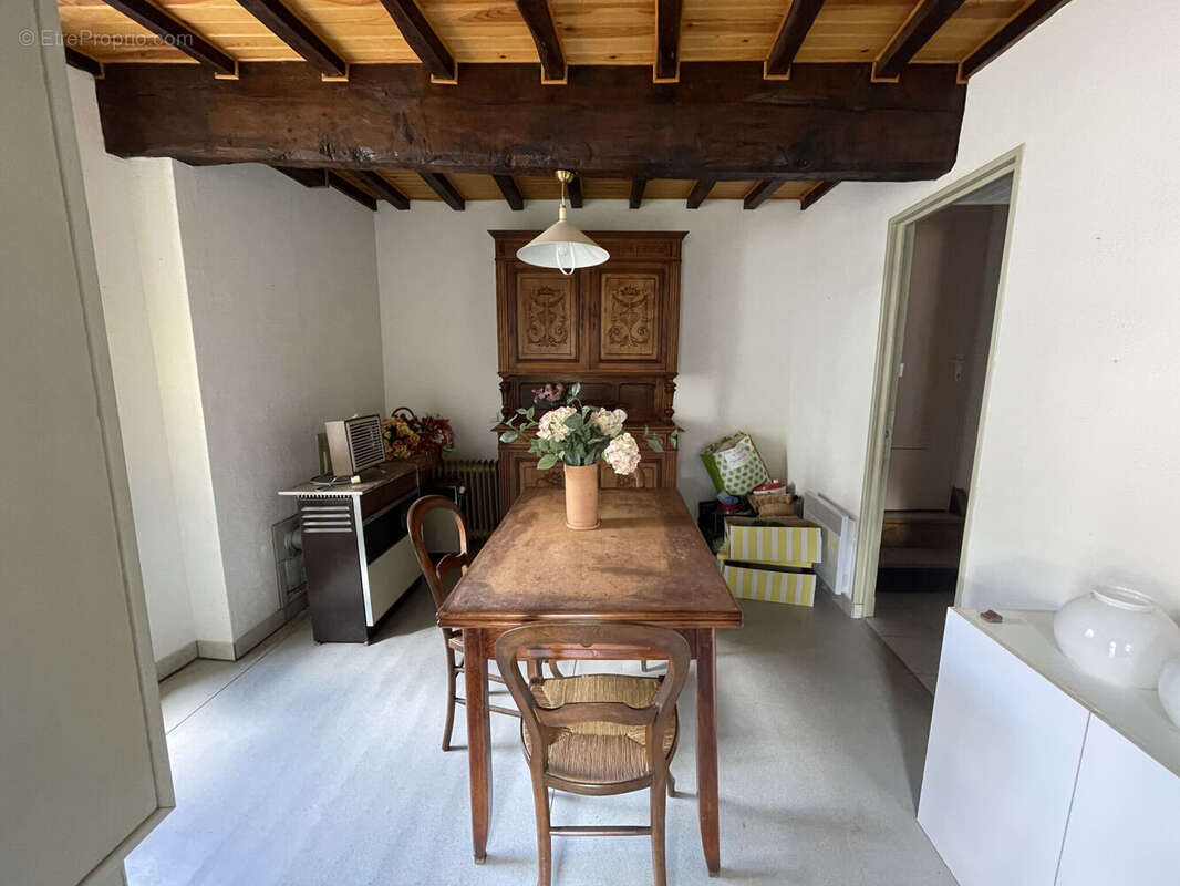 Photo 2 - Maison à AMPLEPUIS