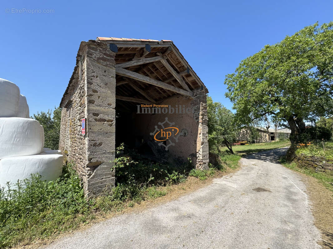 A vendre, commune de Mounès Prohencoux, grange et bâti en pierres sur terrain de 811 m2. - photo 8