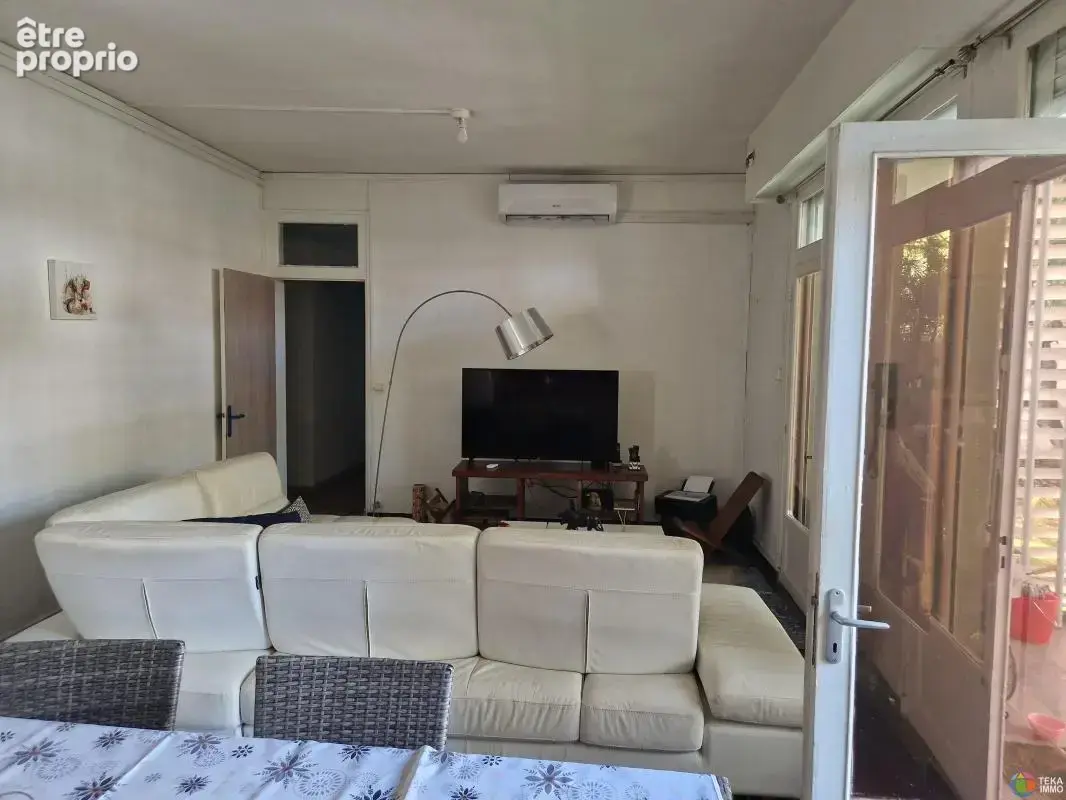 Appartement t4 rdc avec jardin privatif de 160m2 st-denis centre ville ile de la reunion - photo 3