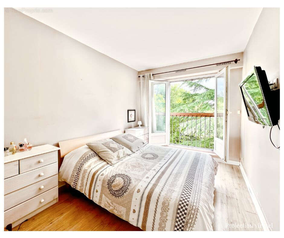 Appartement 88m2- dernier étage- balcon- cave - parking - photo 6