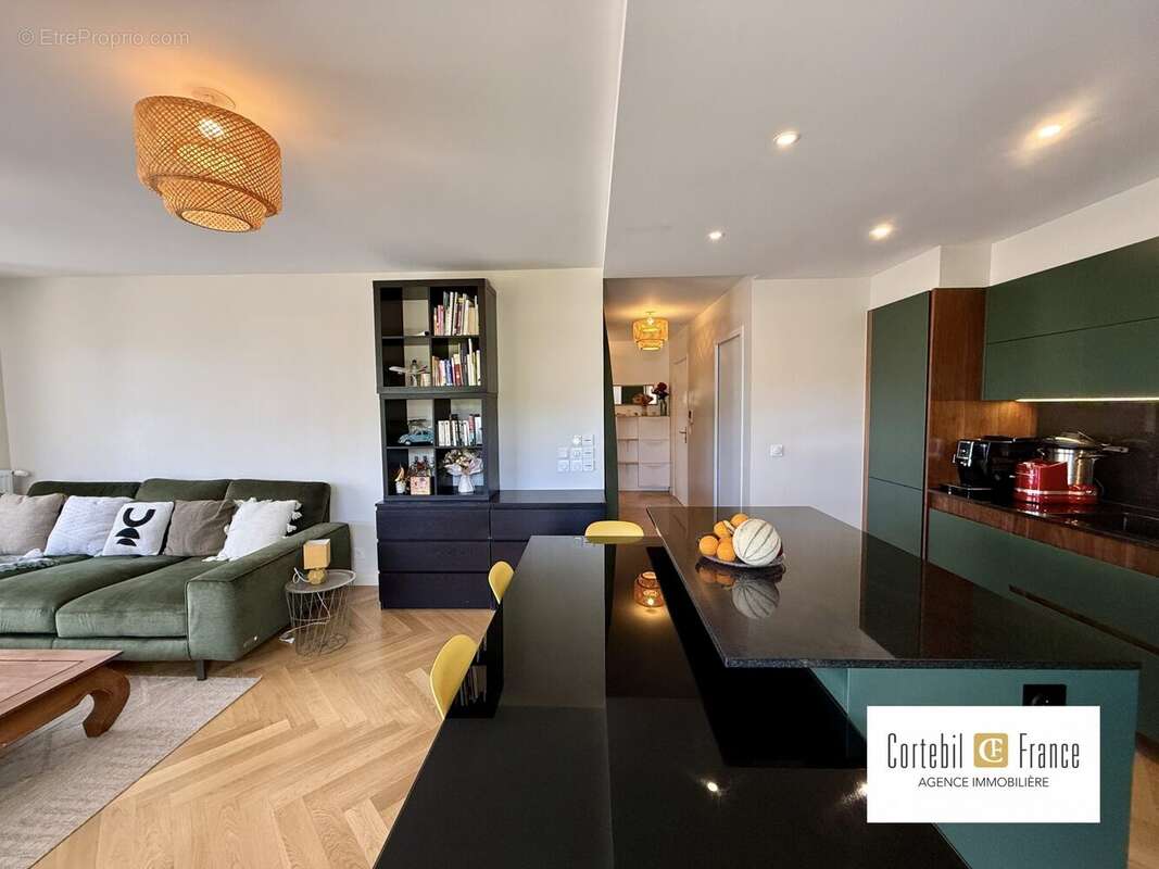 Appartement 71 m² à Cruseilles  - photo 7