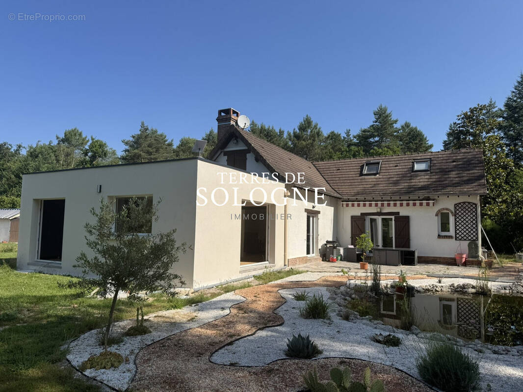 Maison à LIGNY-LE-RIBAULT