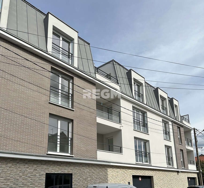 Appartement à TREMBLAY-EN-FRANCE