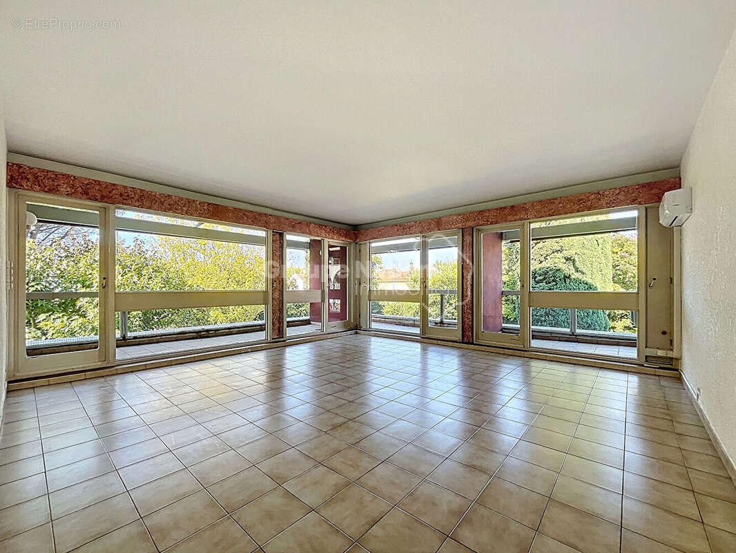 Appartement à ORANGE