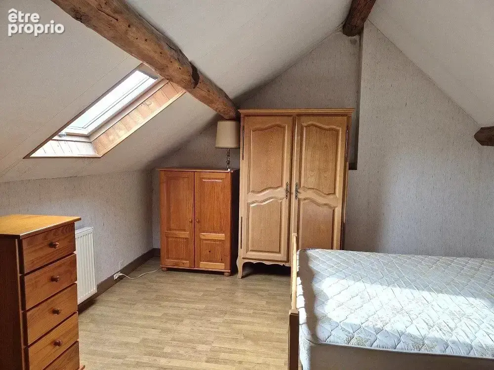 Maison 5 pièces, avec garage et jardin, proche commerces et écoles. - photo 6