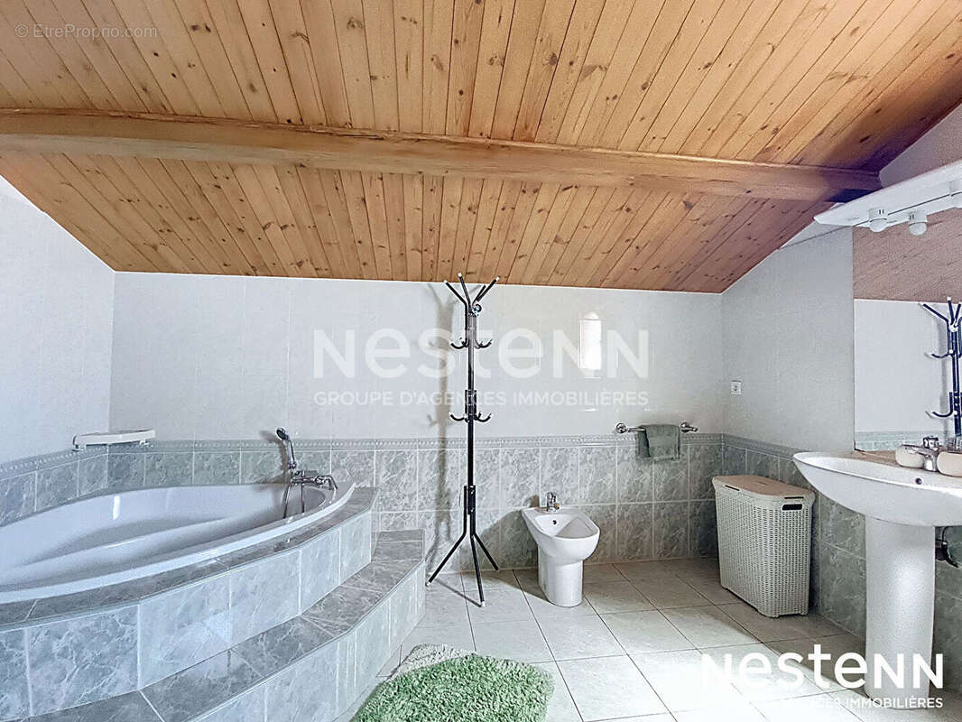 Maison à PESSAN