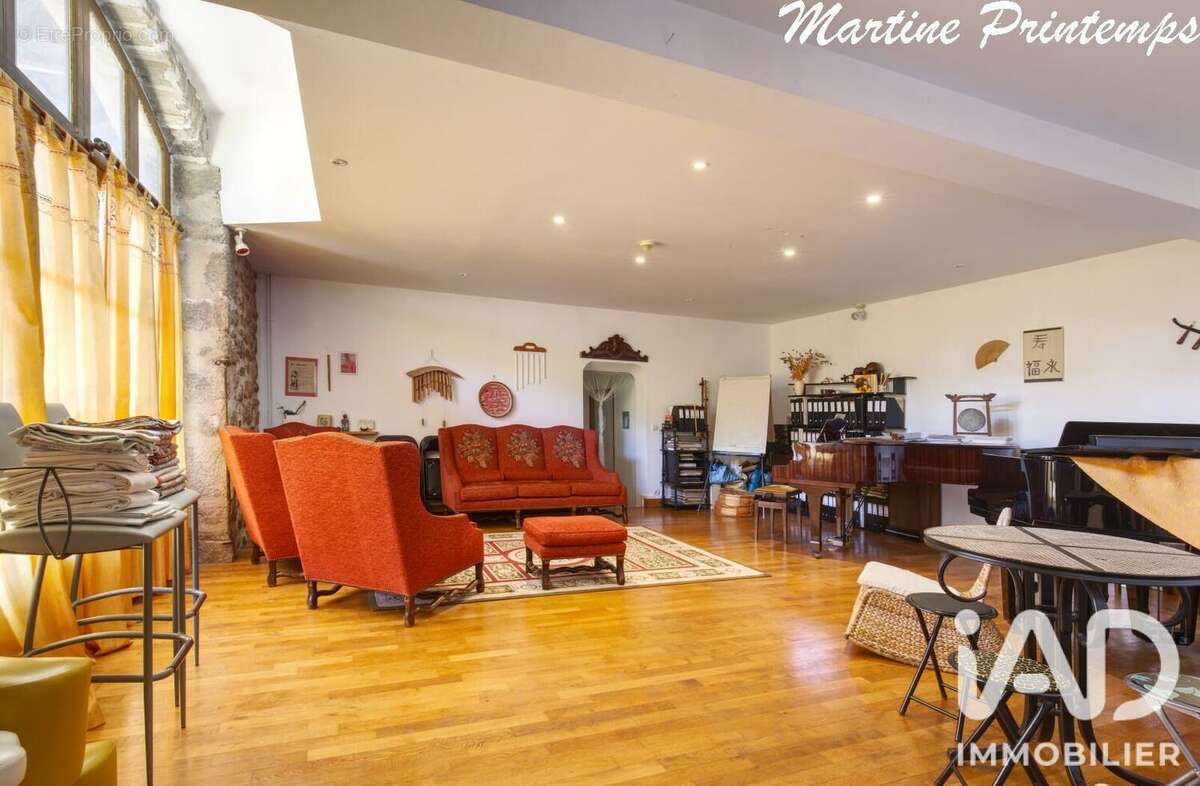 Maison 397 m² à Chalaux  - photo 3