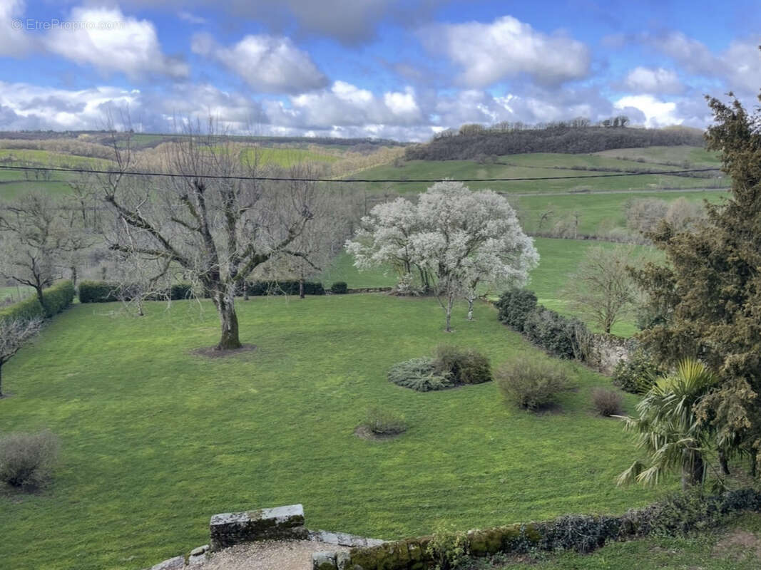 Maison à LA LOUBIERE