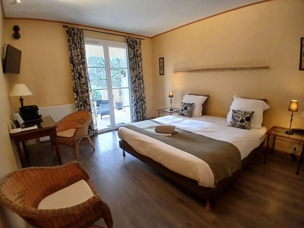 Maison à COGNAC