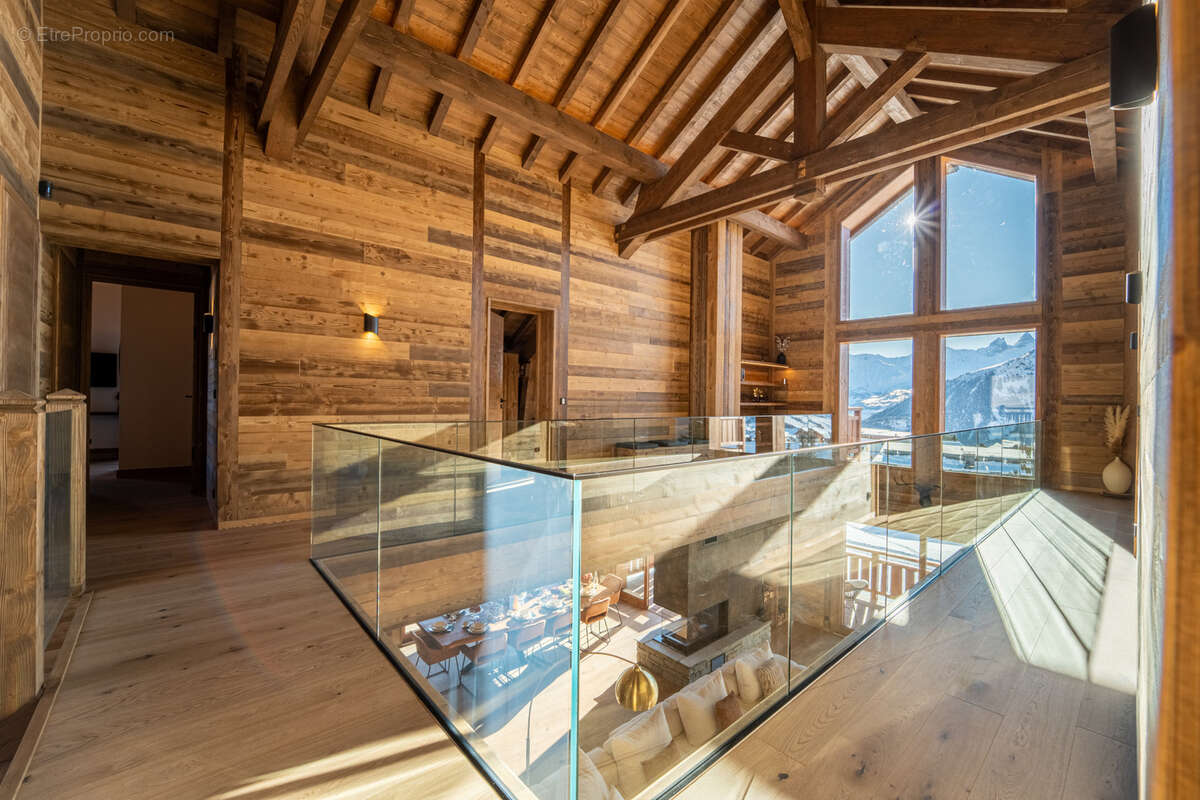 Maison à LE CHATEL