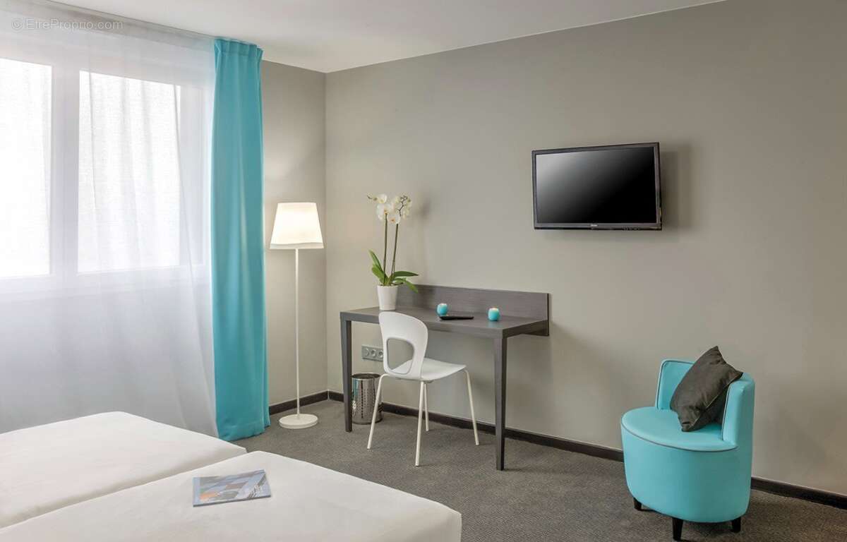 INVESTISSEMENT LOCATIF  Entzheim  Résidence Affaires Appart'City Confort Strasbourg Aéroport - 6.94% de rentabilité - photo 2