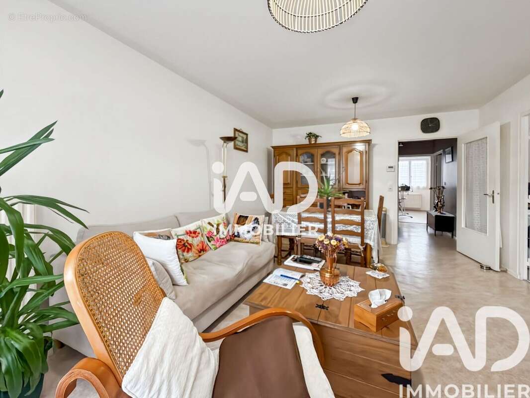 Photo 4 - Appartement à SENS