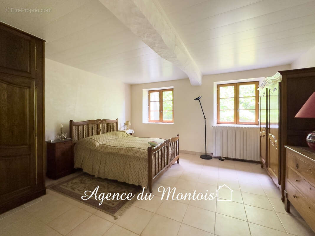 Région Longueville - photo 8