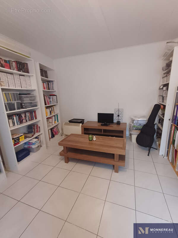 Maison avec un locataire - photo 3