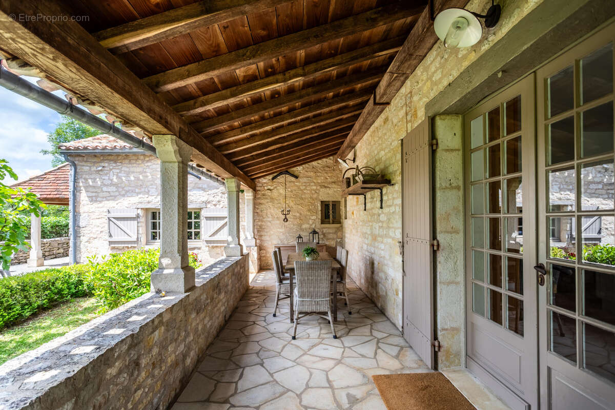 Maison à BAGAT-EN-QUERCY