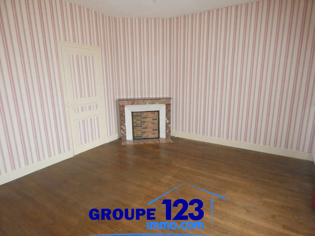 Maison à SAINT-FLORENTIN