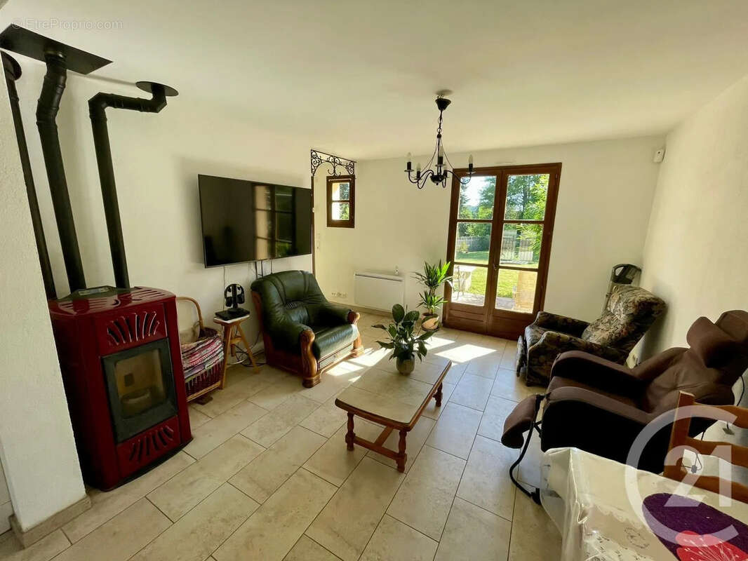 Maison 100 m² à Ermenonville  - photo 4