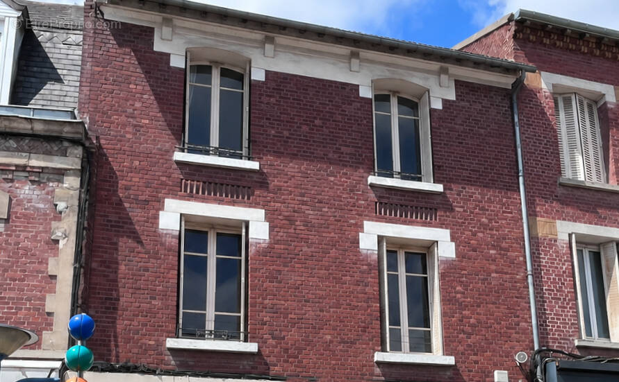 Appartement à CHAUNY