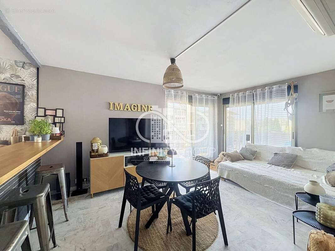 Appartement à CAGNES-SUR-MER
