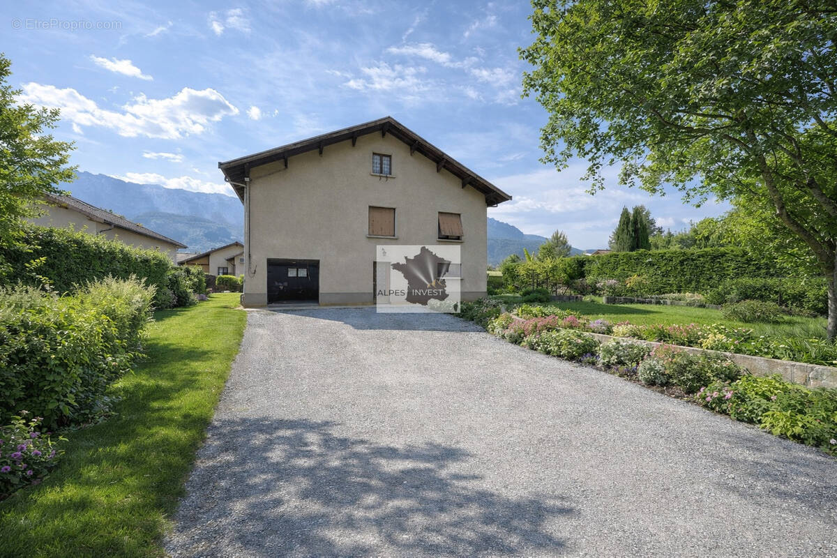 Maison à LE CHEYLAS