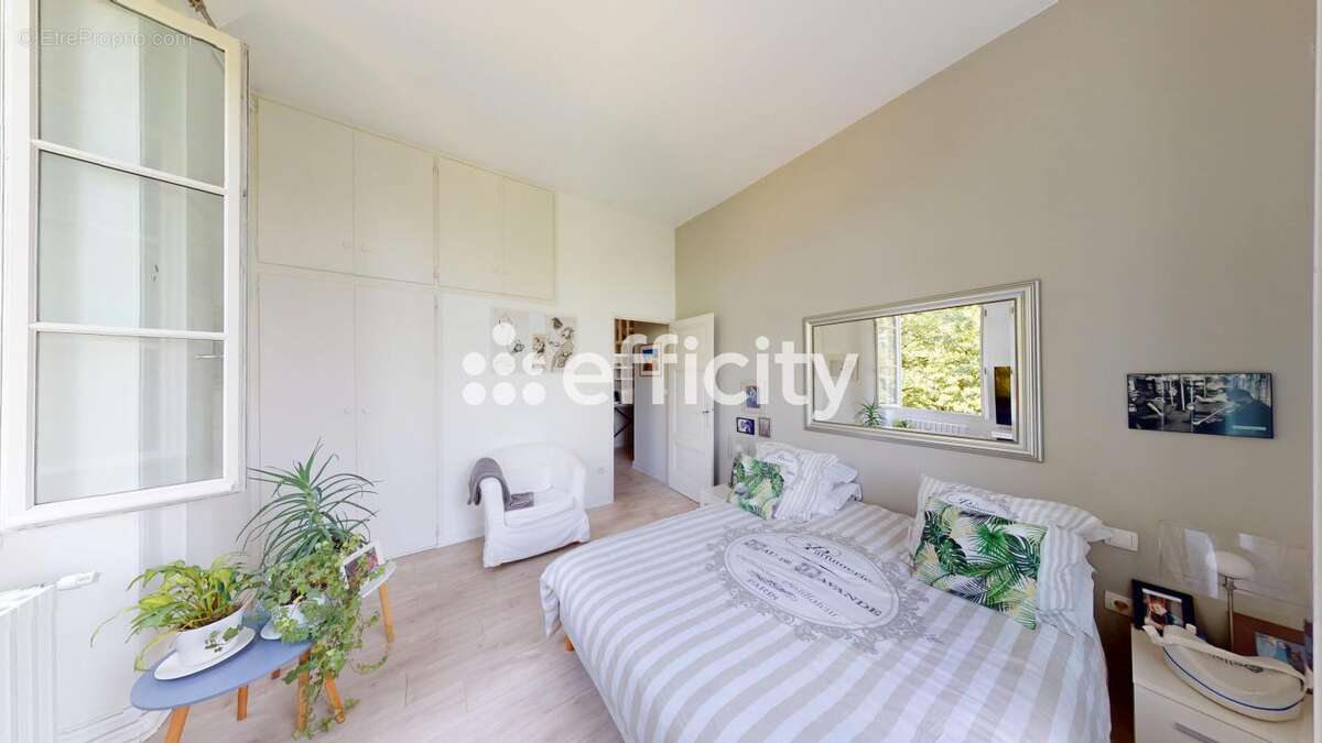 Appartement à FONTAINES-SUR-SAONE
